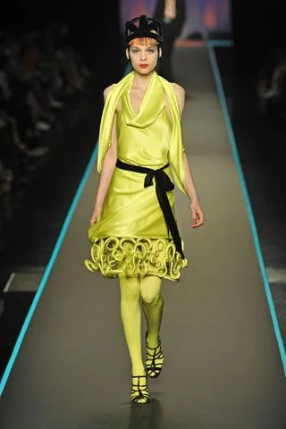 Look 30